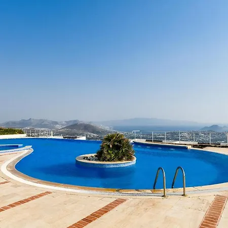 Grand Sea View Aparts Apartment *