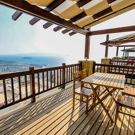 Grand Sea View Aparts